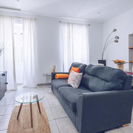 2Br In The Zoko Contemporary And Convenient Lägenhet Gibraltar Exteriör bild