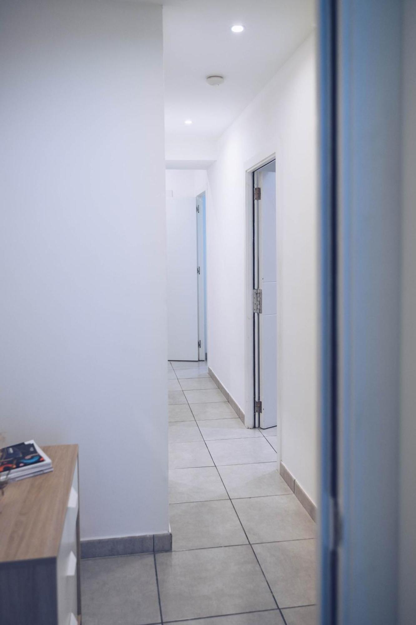 2Br In The Zoko Contemporary And Convenient Lägenhet Gibraltar Exteriör bild