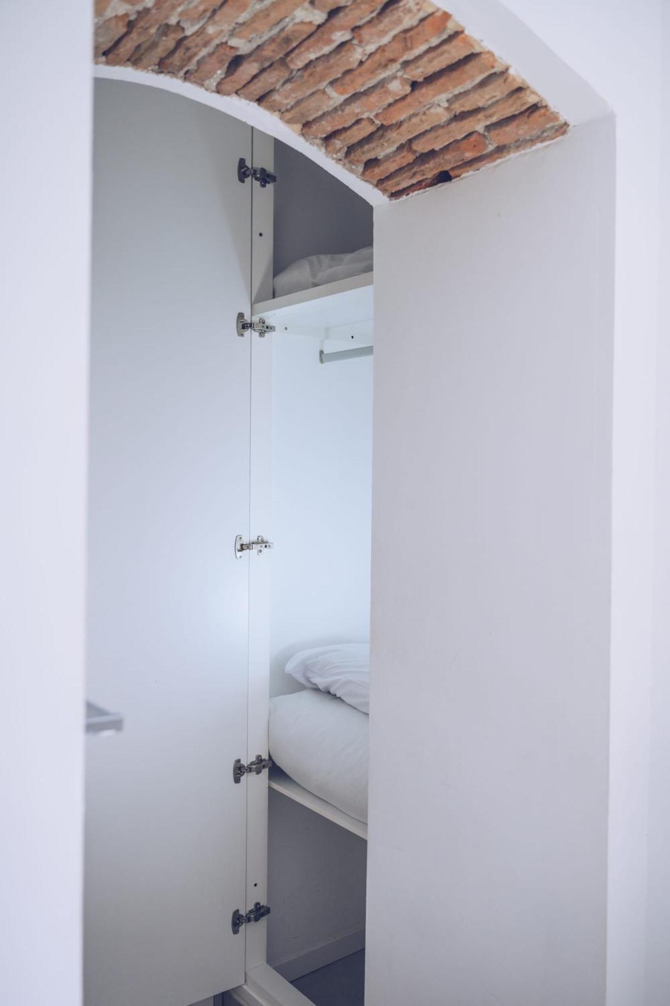 2Br In The Zoko Contemporary And Convenient Lägenhet Gibraltar Exteriör bild