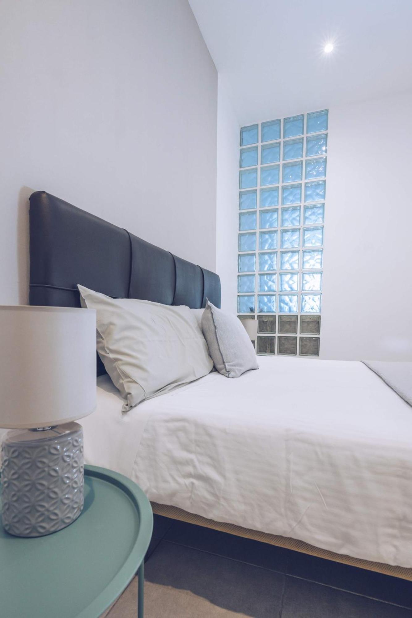2Br In The Zoko Contemporary And Convenient Lägenhet Gibraltar Exteriör bild