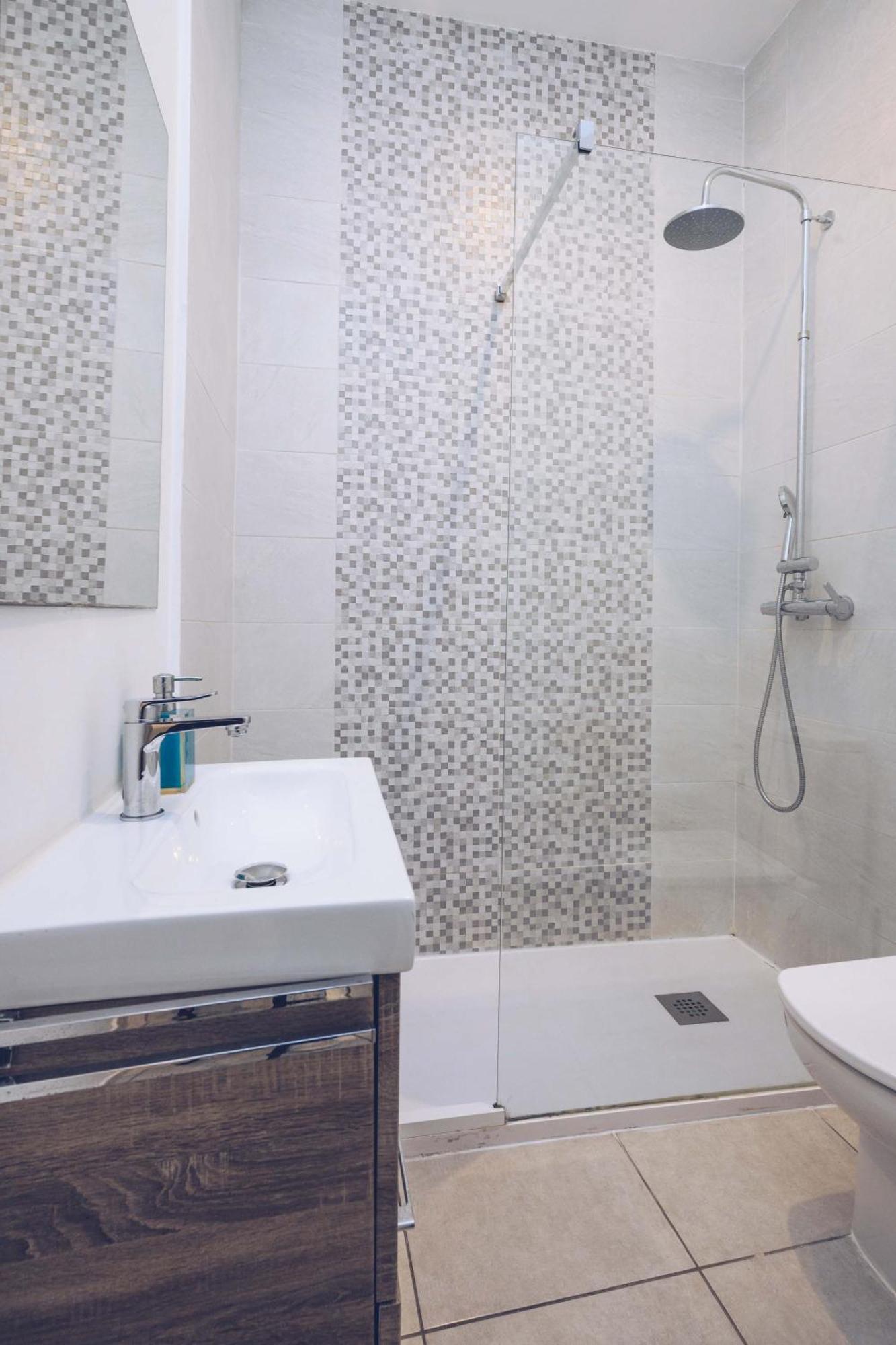 2Br In The Zoko Contemporary And Convenient Lägenhet Gibraltar Exteriör bild
